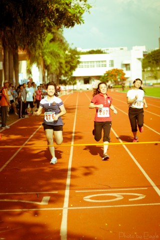 http://i.dcview.tw/gallery/201205/72043a56977bfe40bd92bb6e84d64d06.jpg