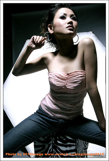 http://i.dcview.tw/gallery/201205/72edda4663bcd2d6b014a45127f1c110.jpg