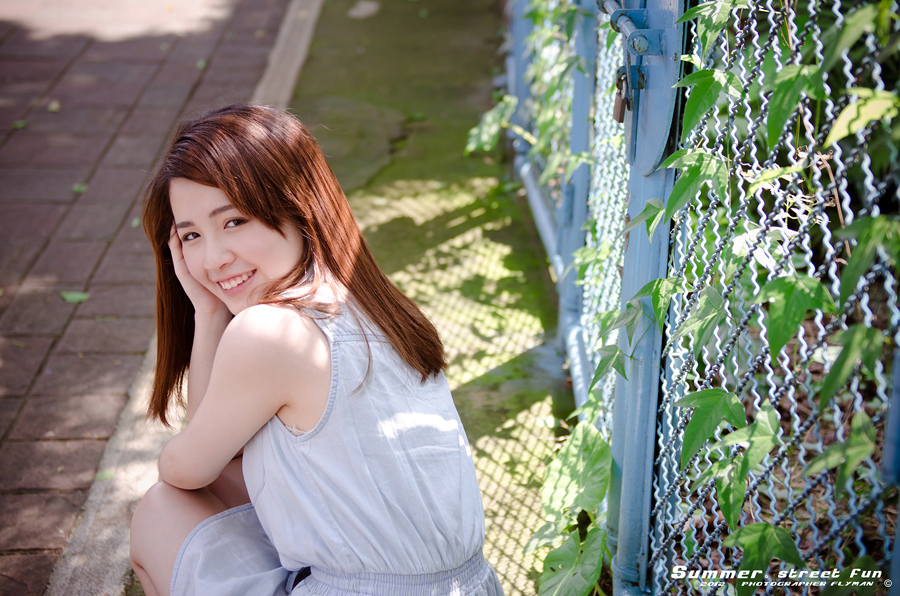 http://i.dcview.tw/gallery/201205/761c50ae8057c64f938f1b36f443e5c3.jpg
