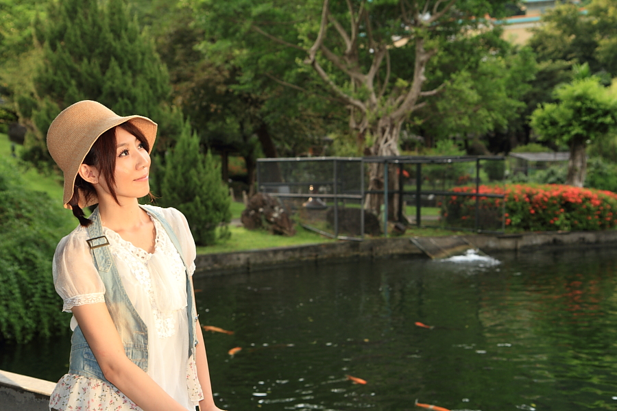 http://i.dcview.tw/gallery/201205/76c5a697a7f48f34fc1ab47a22ed4028.jpg