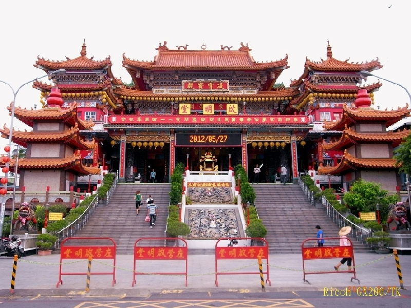 http://i.dcview.tw/gallery/201205/7cfbc220d6994cbe94f2e46a7483e7ba.jpg