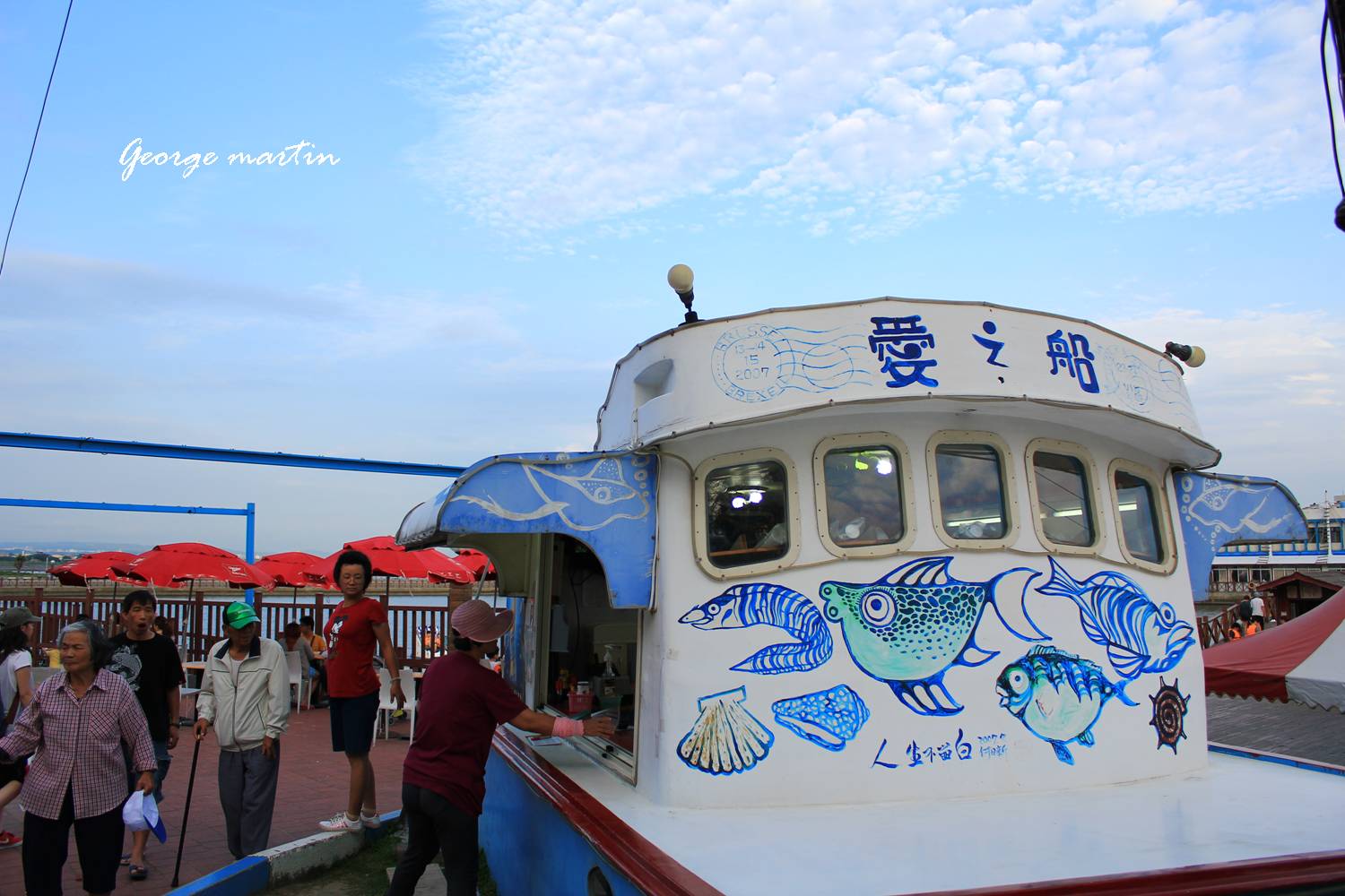 http://i.dcview.tw/gallery/201205/7e5cff3504158d8db621739231d1c459.jpg