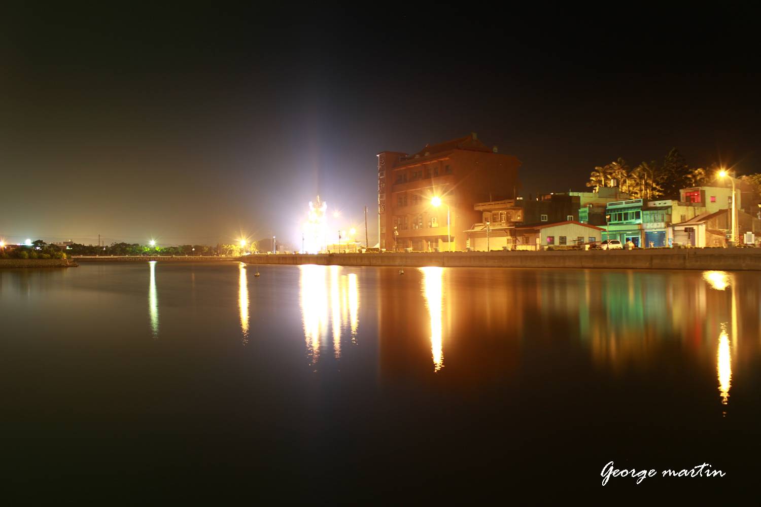 http://i.dcview.tw/gallery/201205/90994760eac3d232cafbb2fa6d2379d5.jpg