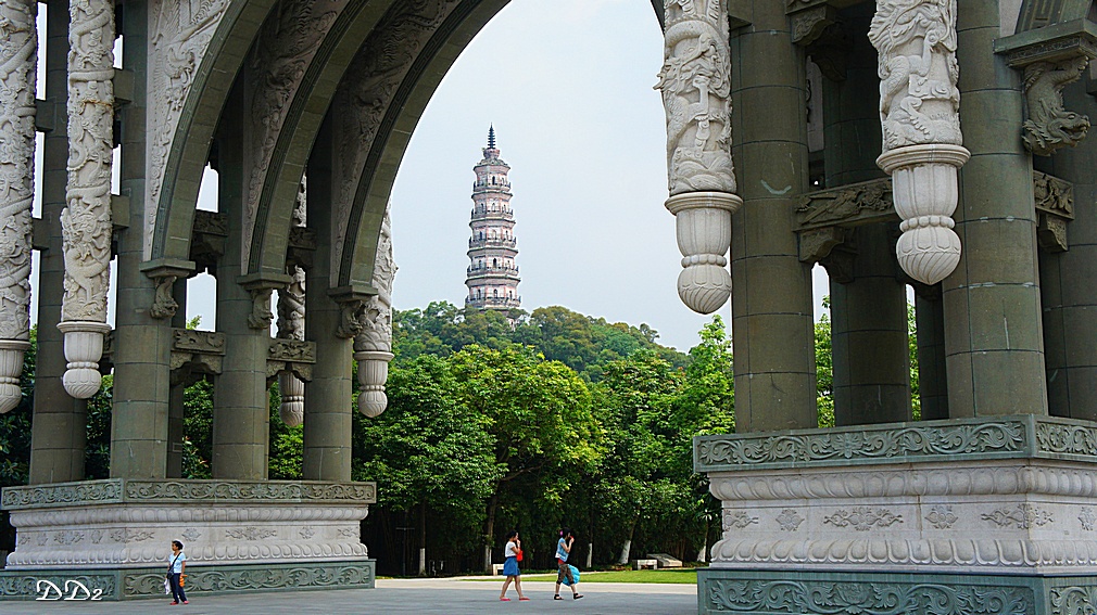 http://i.dcview.tw/gallery/201205/910026d8f9722f3904ddb18a692dd7b4.jpg