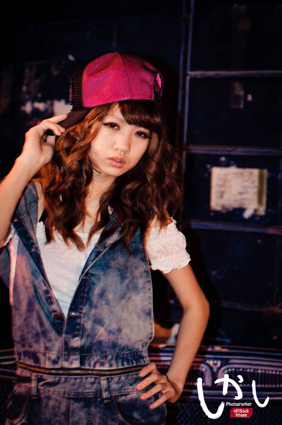 http://i.dcview.tw/gallery/201205/93c45e7e05b8e60ced6ff5267cb48e8e.jpg