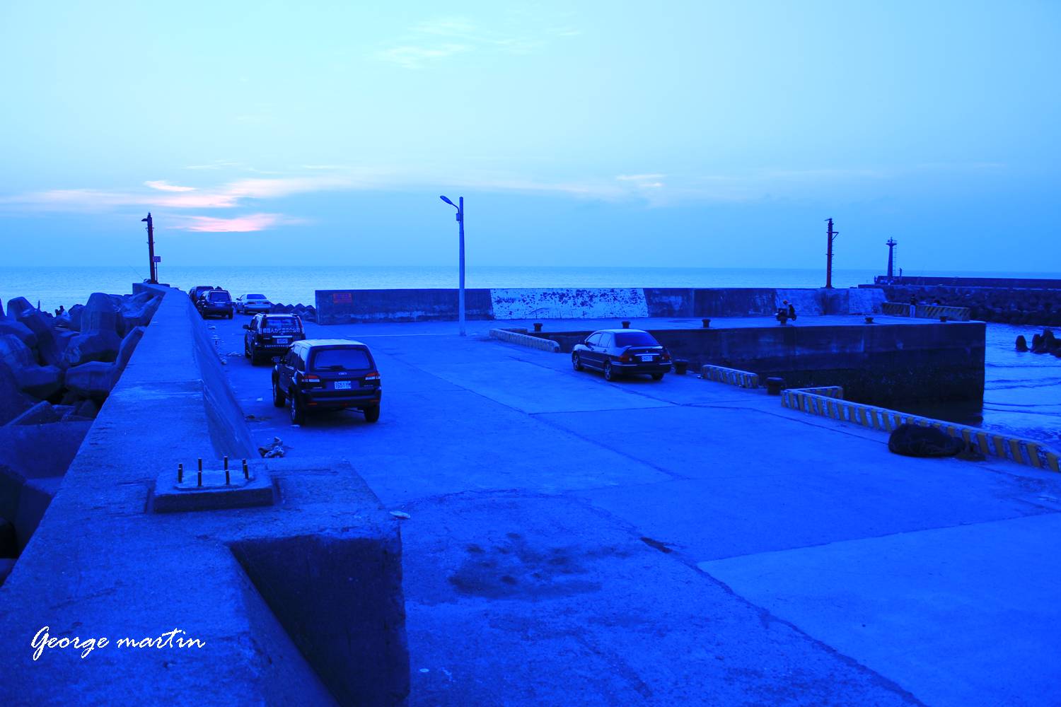 http://i.dcview.tw/gallery/201205/96f29ecec70431f93d61da3a94e6fe14.jpg