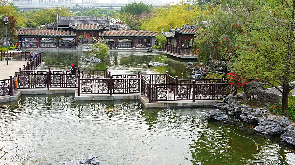 http://i.dcview.tw/gallery/201205/985b4db62c58b321d63aa383eb379b32.jpg