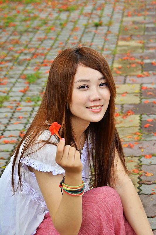http://i.dcview.tw/gallery/201205/98dac4cf38bbf1aebc8fff3a336bef7d.jpg