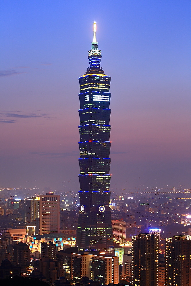 http://i.dcview.tw/gallery/201205/be1ac9fb3c3ff12cf9ef8f7856f6fe6b.jpg