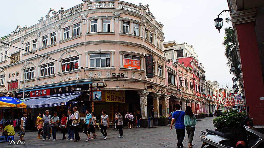 http://i.dcview.tw/gallery/201205/c834ac5e9d89f1e1fe9a02dffa0d095d.jpg