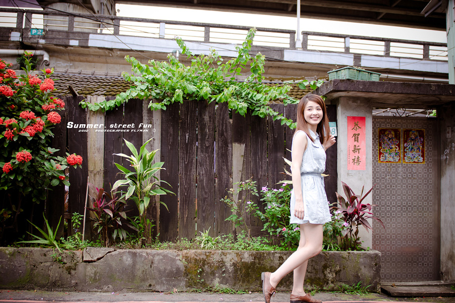 http://i.dcview.tw/gallery/201205/e0b1b5544ed4dd22bbd41b0d61389f6e.jpg