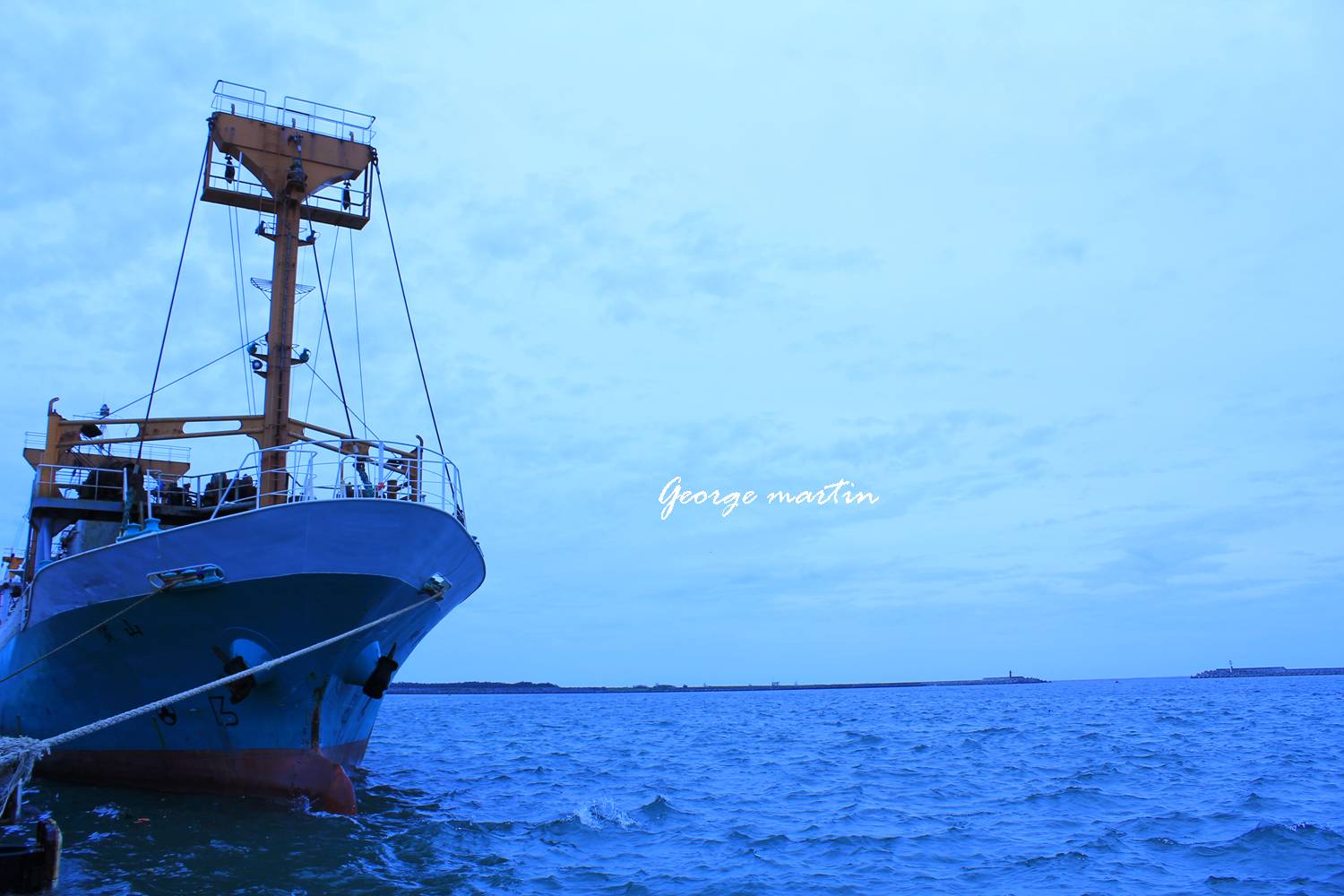 http://i.dcview.tw/gallery/201205/ea438d255dfabd842151e80ad2138545.jpg