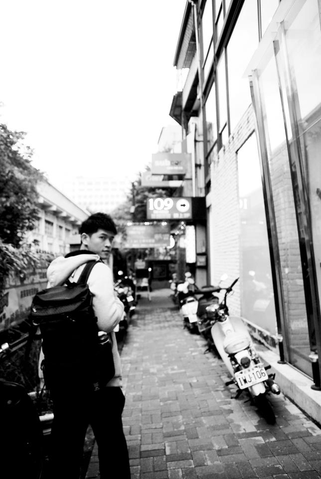 http://i.dcview.tw/gallery/201205/f5c91efa8265897b933686c988ad9330.jpg