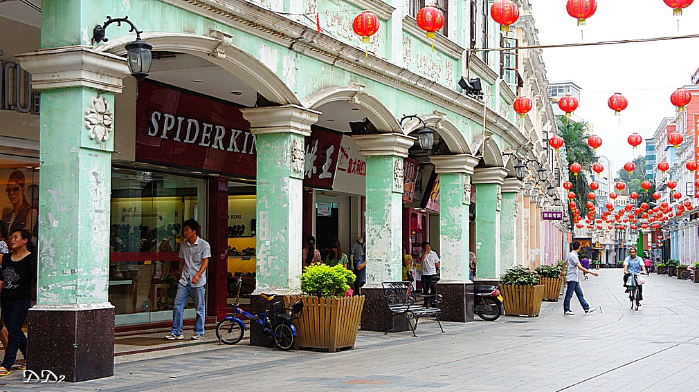 http://i.dcview.tw/gallery/201205/f7f6de7434138313c881143bd80cdc43.jpg