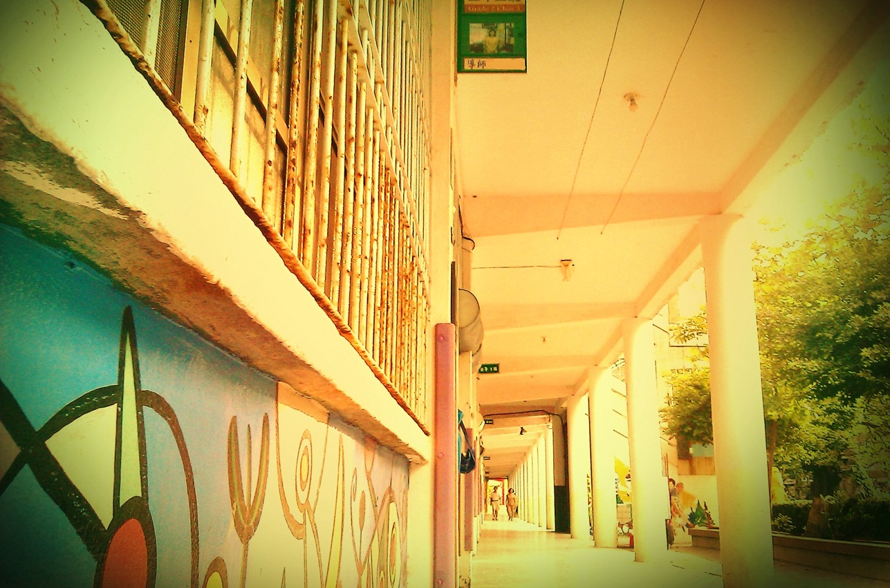 http://i.dcview.tw/gallery/201206/027757ba8418ff243c922e9a6324336a.jpg