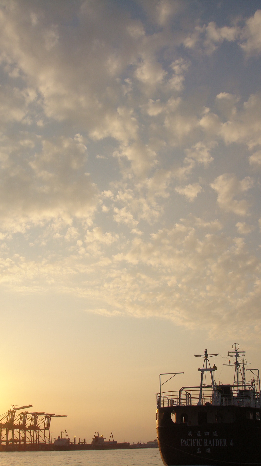 http://i.dcview.tw/gallery/201206/0f1b06881c845c4cb11d0f142d422aec.jpg