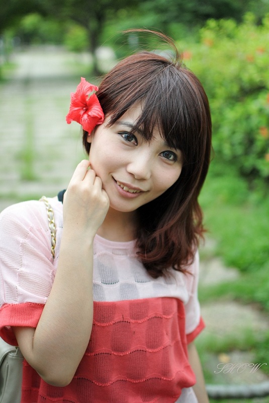 http://i.dcview.tw/gallery/201206/1d8039aedf3a73fb9f688dc4d9fbc717.jpg