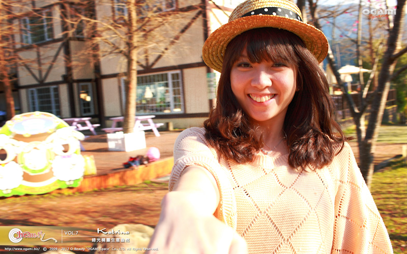 http://i.dcview.tw/gallery/201206/2cf65c32b7ff081f75600e17e5c9de45.jpg