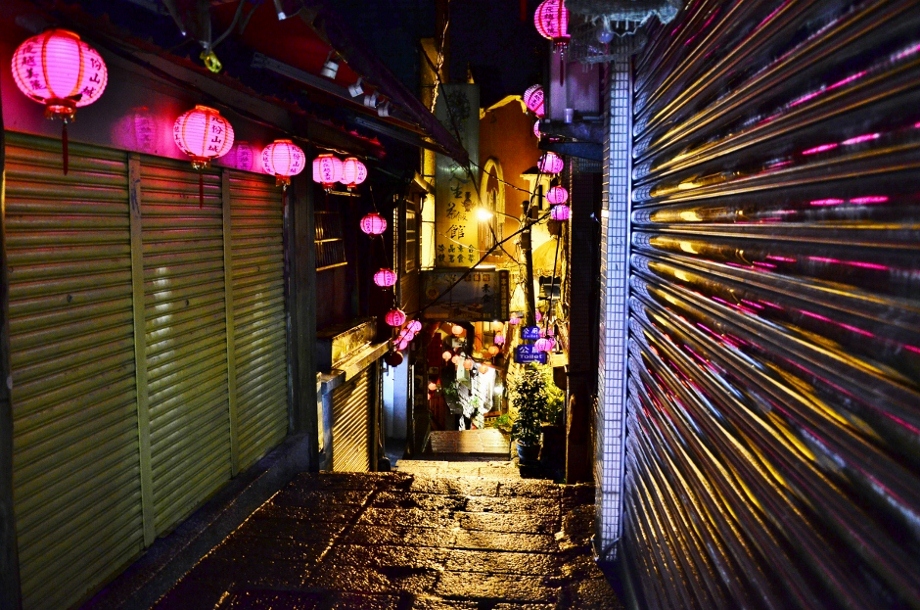 http://i.dcview.tw/gallery/201206/300f4866f6f2980aaa5ad07e648bfa72.jpg