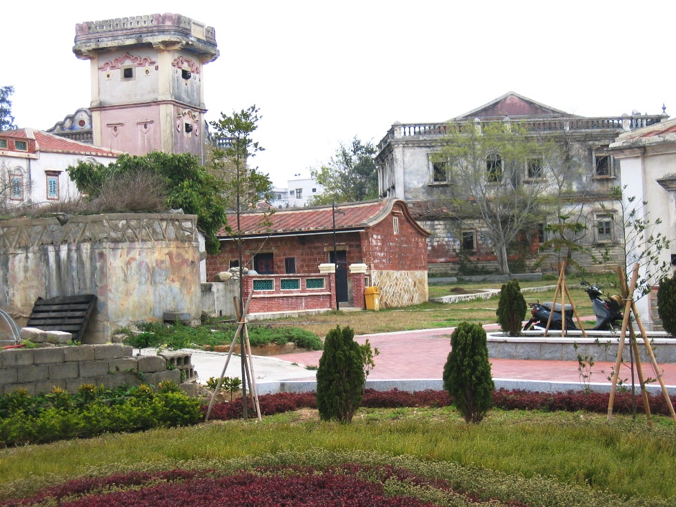 http://i.dcview.tw/gallery/201206/3acea051aa59f8f062ed17c084a0a720.jpg