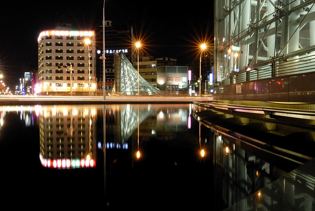 http://i.dcview.tw/gallery/201206/424388d6041e3a66b72e26fcd57e3478.jpg