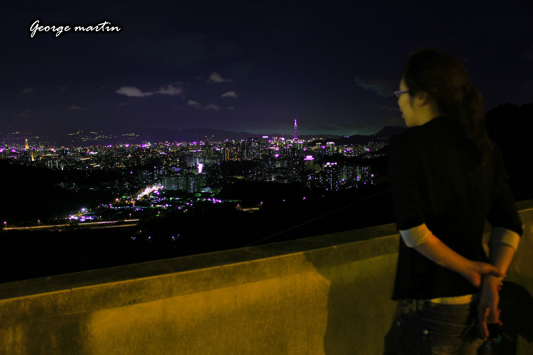 http://i.dcview.tw/gallery/201206/4af445d91846a5816f55082dcb7fed8f.jpg