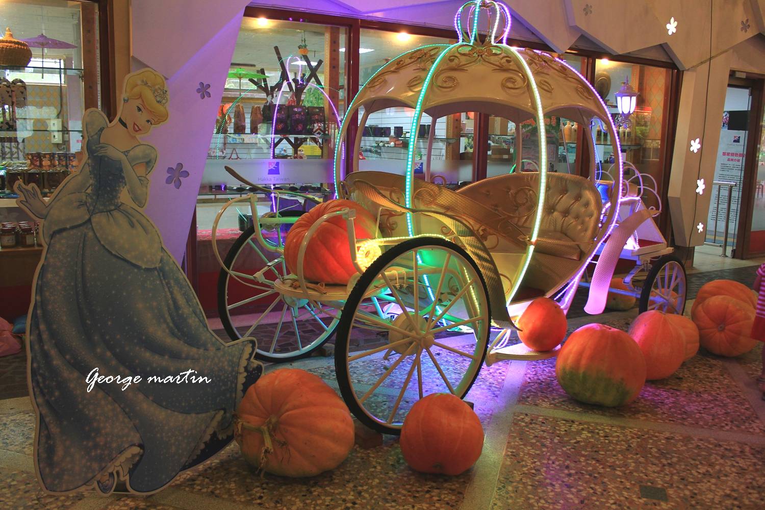 http://i.dcview.tw/gallery/201206/4f20ad60e91a427e6236cdb712def3b0.jpg