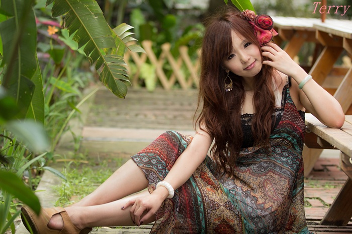 http://i.dcview.tw/gallery/201206/7d41c45fa752405aa199f544f6b5e3ac.jpg