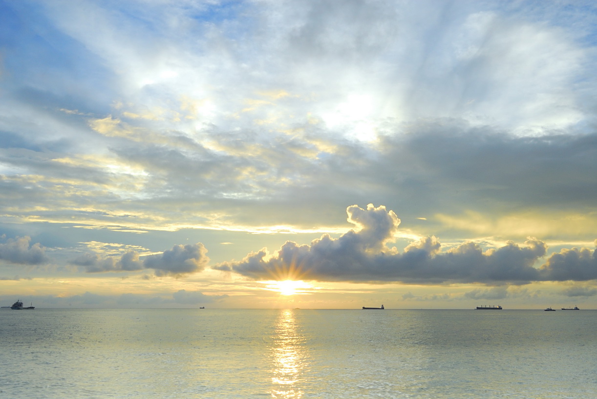 http://i.dcview.tw/gallery/201206/a60c4b119a7e78dcaebaf5b8e821a01e.jpg