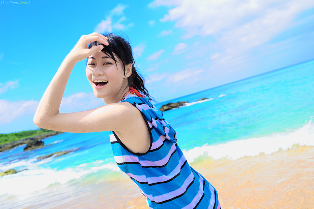 http://i.dcview.tw/gallery/201206/aa54652a4170053099418ec1eb10b32e.jpg