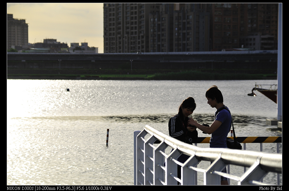 http://i.dcview.tw/gallery/201206/b4dc1eb4cfded7f5e5118d0dcb4cb1fd.jpg