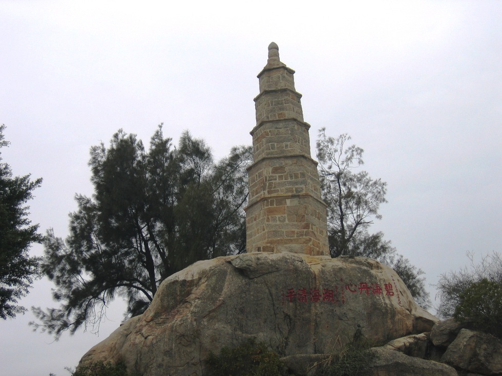 http://i.dcview.tw/gallery/201206/b51d8ab7cf8eaa17b831f2e6d741888b.jpg