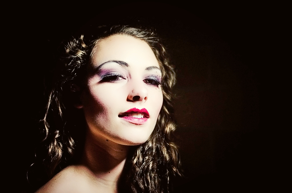 http://i.dcview.tw/gallery/201206/b788626c0201119b5818b9204fafe97c.jpg