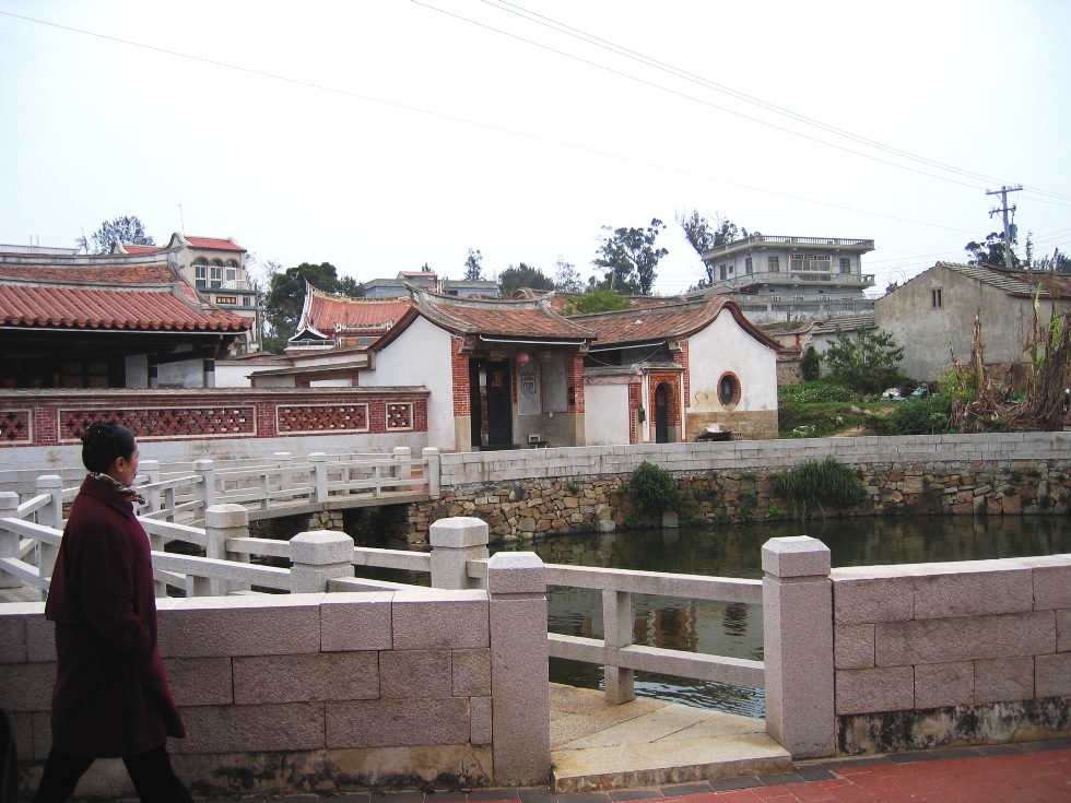 http://i.dcview.tw/gallery/201206/b8a49e4c333b3295f77a1dcd6c9fb725.jpg