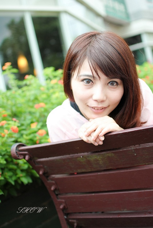 http://i.dcview.tw/gallery/201206/b9451f8c0d14eb3e32ac949d4c7c9bf8.jpg