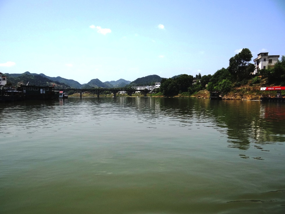 http://i.dcview.tw/gallery/201206/beb5ccc229ba1ebe8773d76064320d7f.jpg