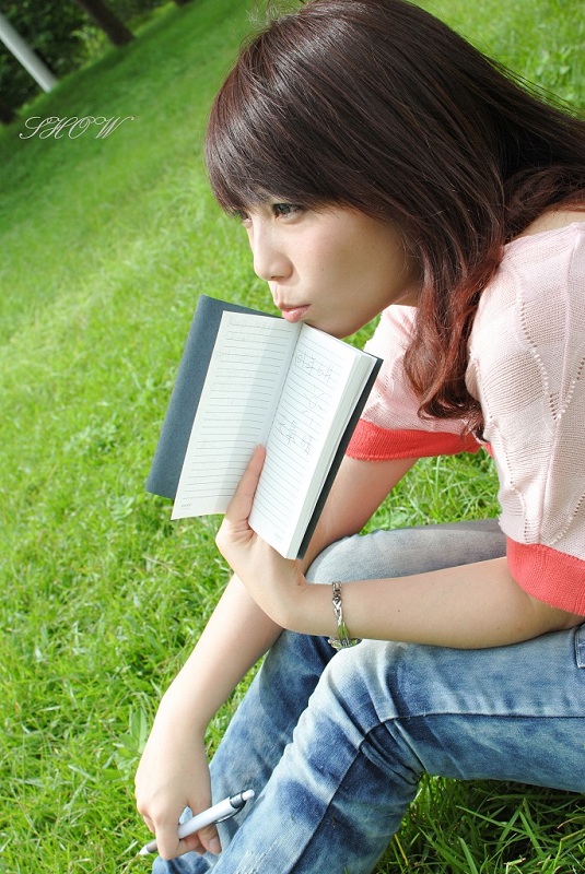 http://i.dcview.tw/gallery/201206/c6fee1032d75eb00d8fe6005921cf298.jpg