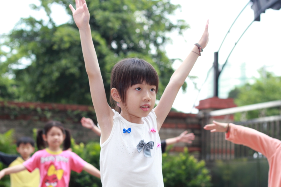 http://i.dcview.tw/gallery/201206/c8688d667535ed6eea0e859de49c01b0.jpg