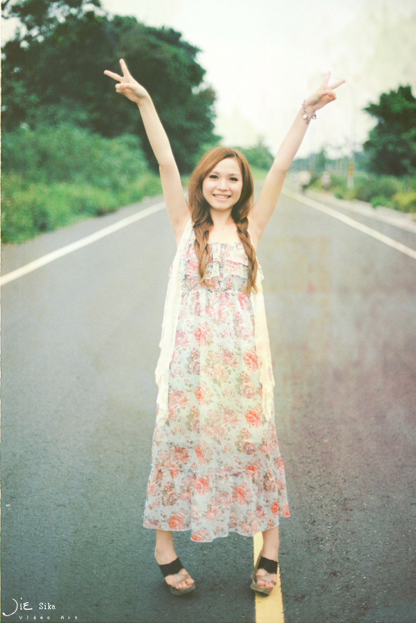 http://i.dcview.tw/gallery/201206/cb823be07cd66e631b1c708e2ef39cee.jpg