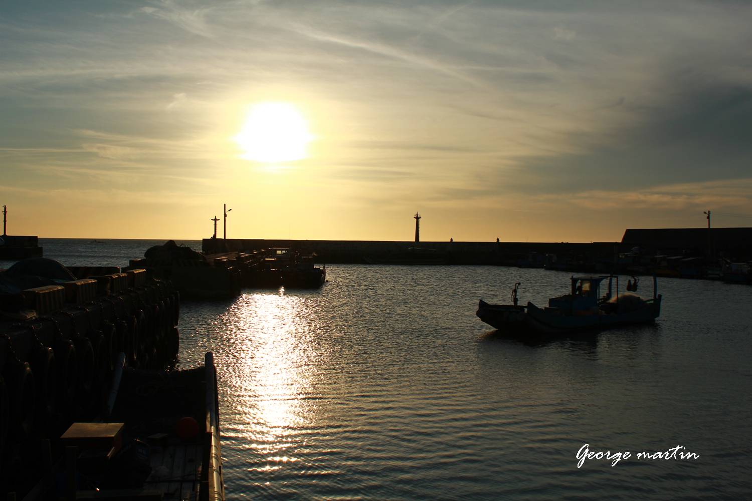 http://i.dcview.tw/gallery/201206/d07b649327f6a9368c7fed2f2236b366.jpg