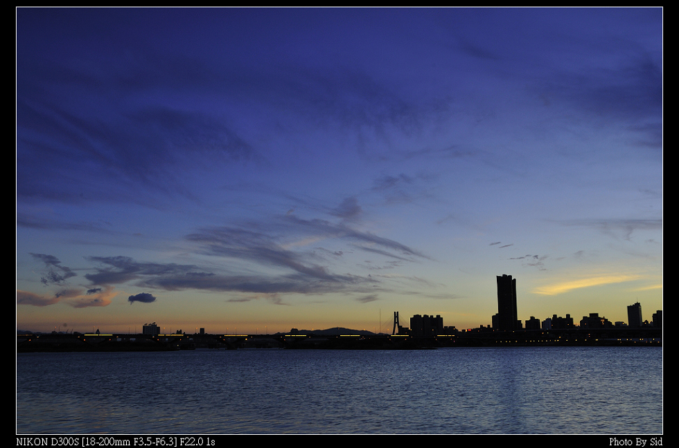 http://i.dcview.tw/gallery/201206/d316485cb1d33cbb0ad1f689f837d1ed.jpg