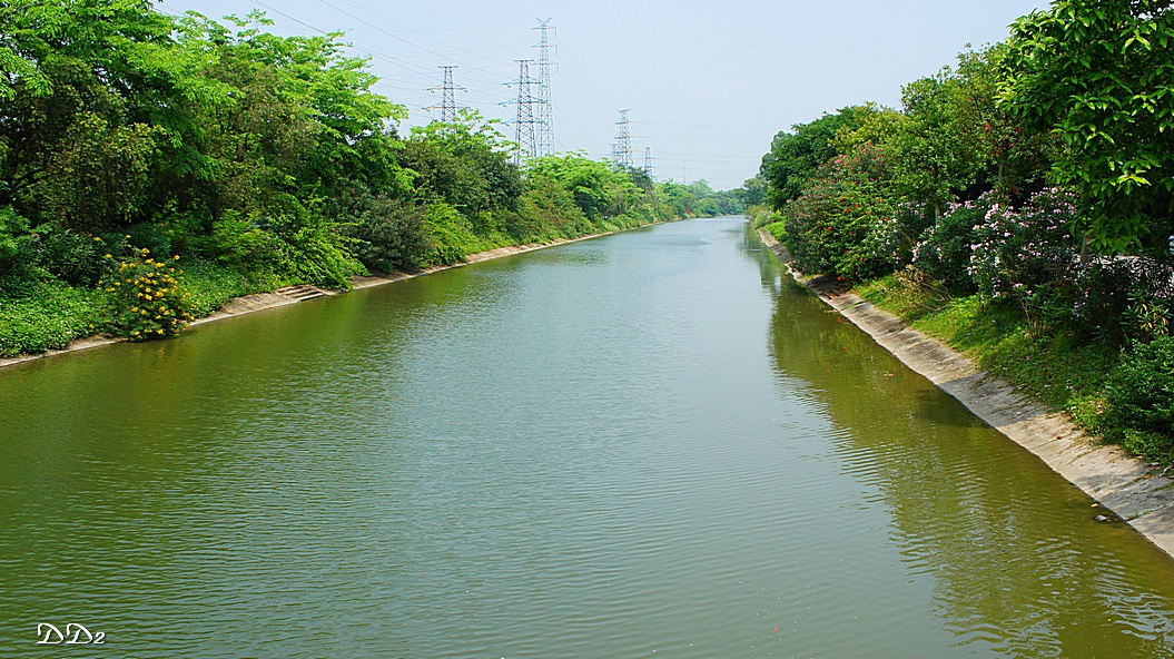 http://i.dcview.tw/gallery/201206/e26e2d6fff916a8bac4bbafbe05eac83.jpg