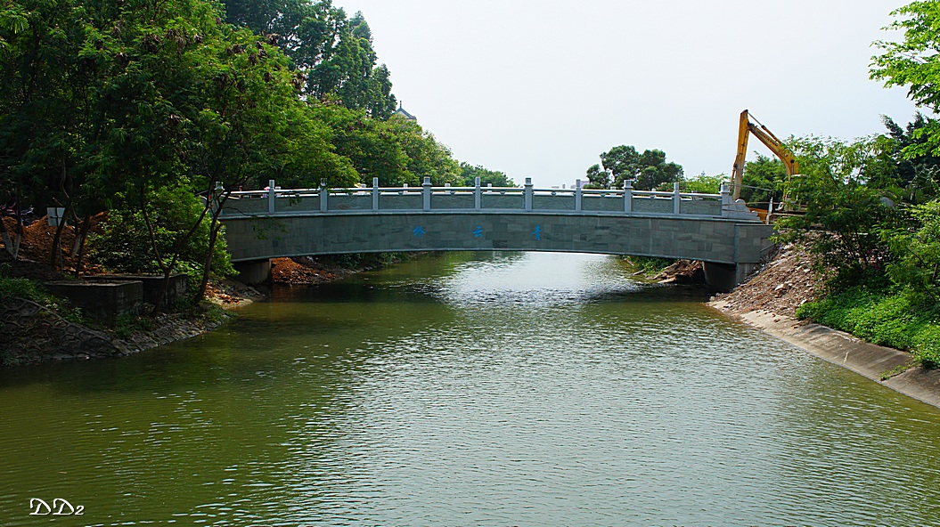 http://i.dcview.tw/gallery/201206/ec8511055a9ecbab6cd10eb5f6426541.jpg