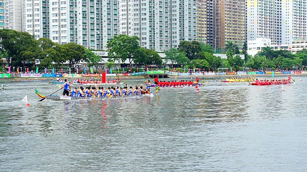 http://i.dcview.tw/gallery/201206/f02c6cdbc257eed20ae832ba67b68d63.jpg