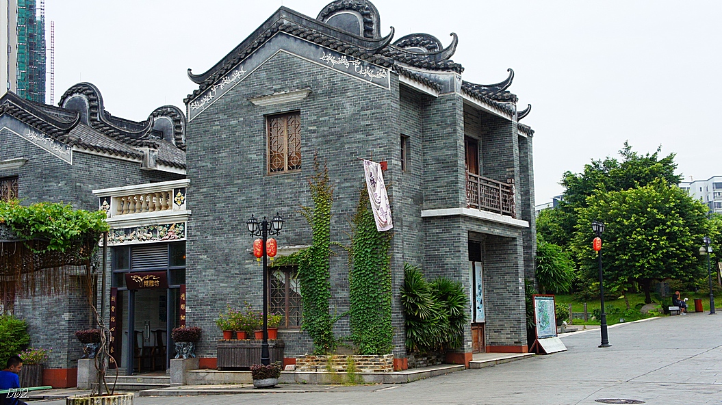 http://i.dcview.tw/gallery/201206/f0f1650a032d32bb019149176720d3a4.jpg