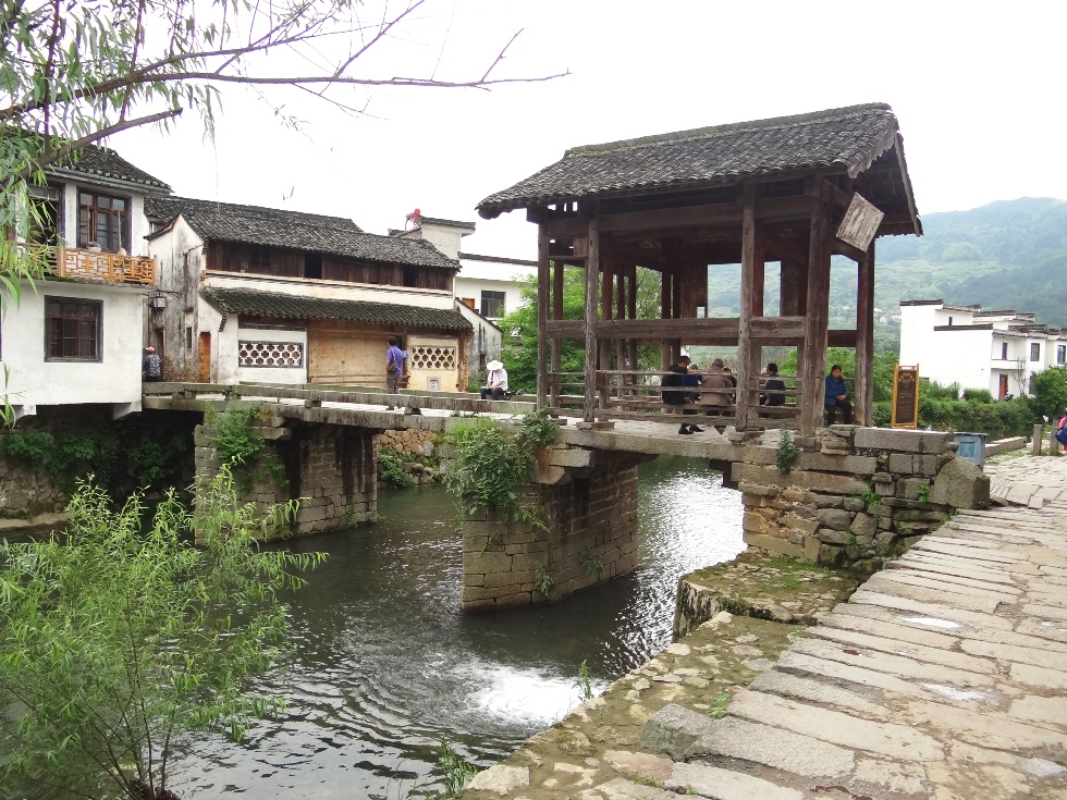 http://i.dcview.tw/gallery/201206/f44906dfe31d478fcba9760e5c3c830a.jpg