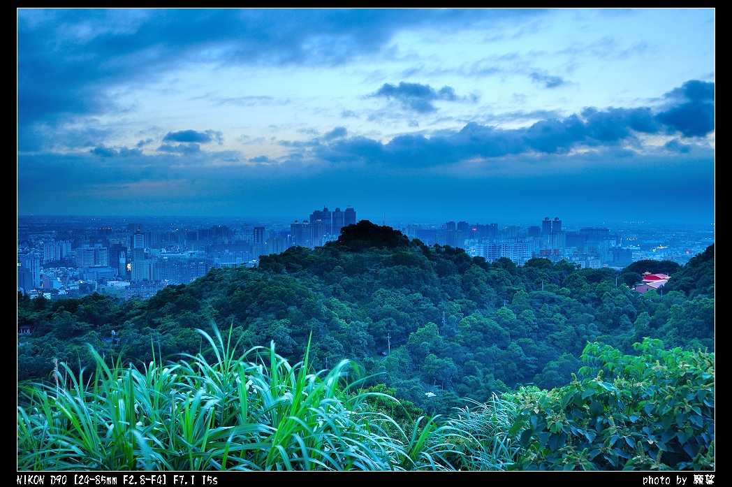 http://i.dcview.tw/gallery/201206/f6f9fbe984747d26720732451c4ba462.jpg