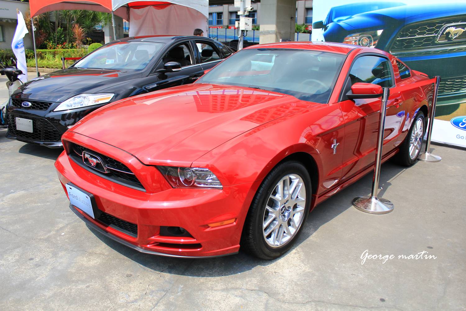 http://i.dcview.tw/gallery/201207/08a57a5103b02388e52f1c059118dfe9.jpg