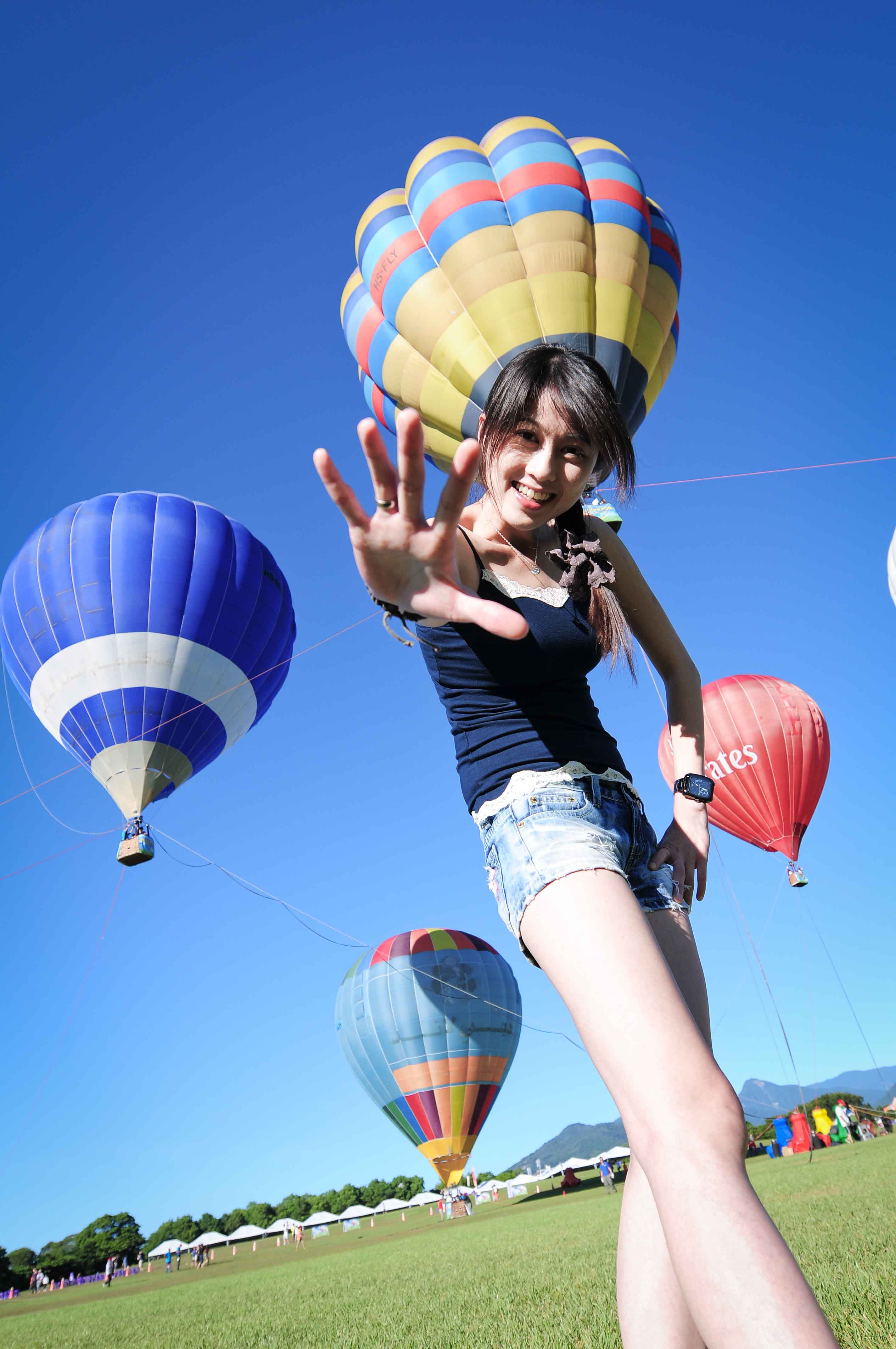 http://i.dcview.tw/gallery/201207/0c13a9707837a5ba58697db424593fe6.jpg