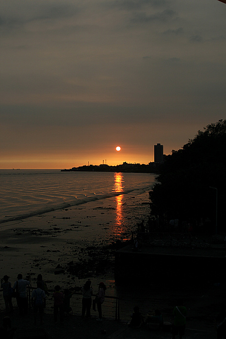 http://i.dcview.tw/gallery/201207/11020af9efd6c915f9f77b2995a014df.jpg